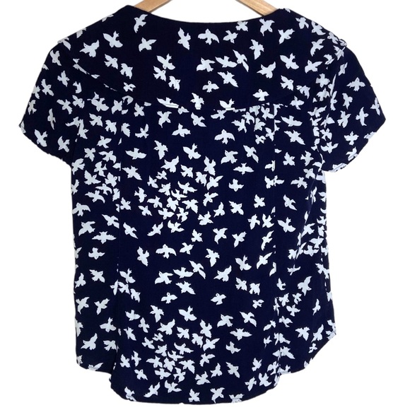 Maeve for Anthropologie Austin Navy and White Bird Print Blouse, size 2 - Picture 4 of 9